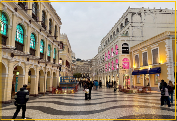 갤럭시 호텔에서 세나도 광장 셔틀버스